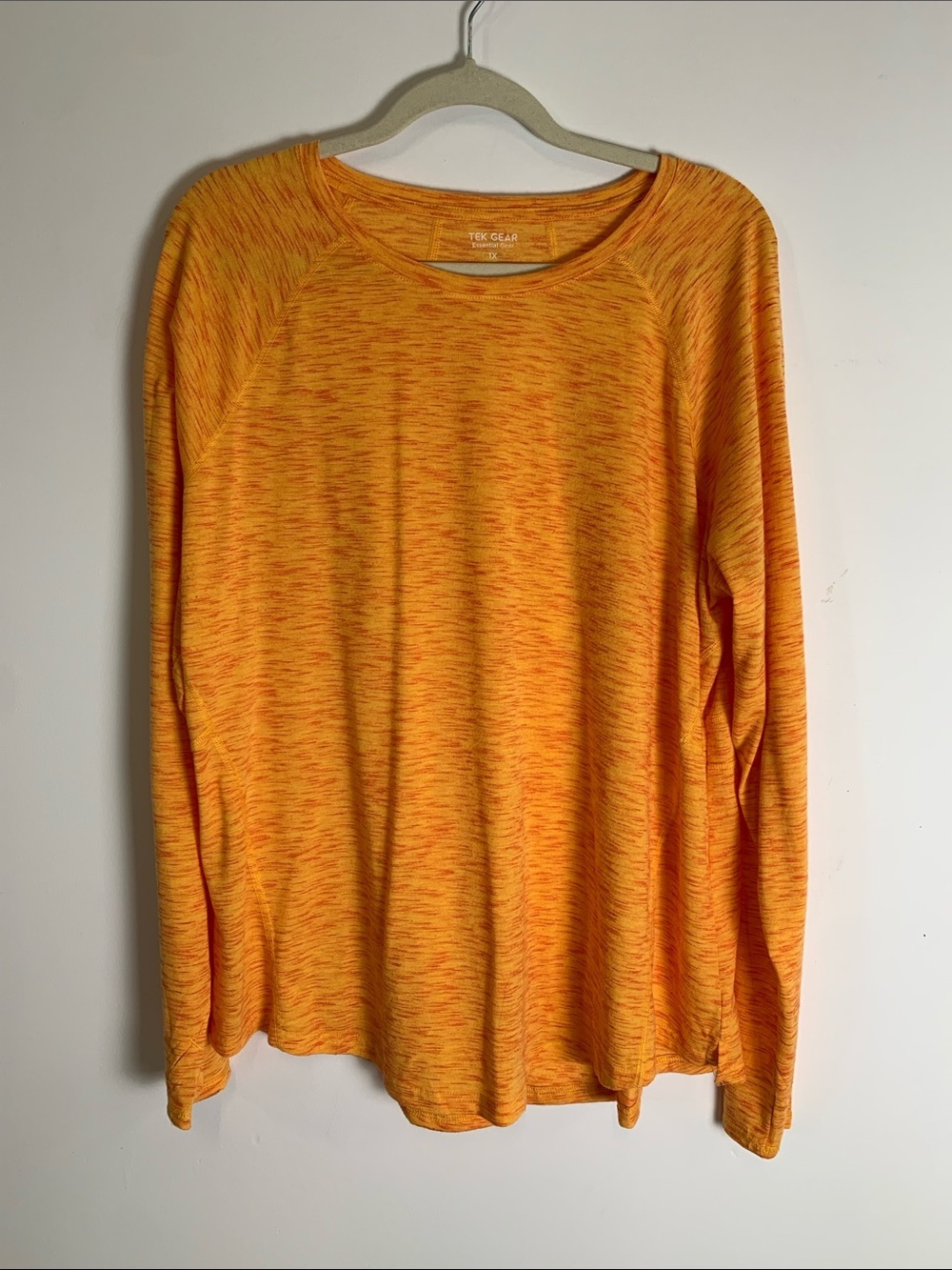 tek gear Heathered Orange Long Sleeve Performance Tee